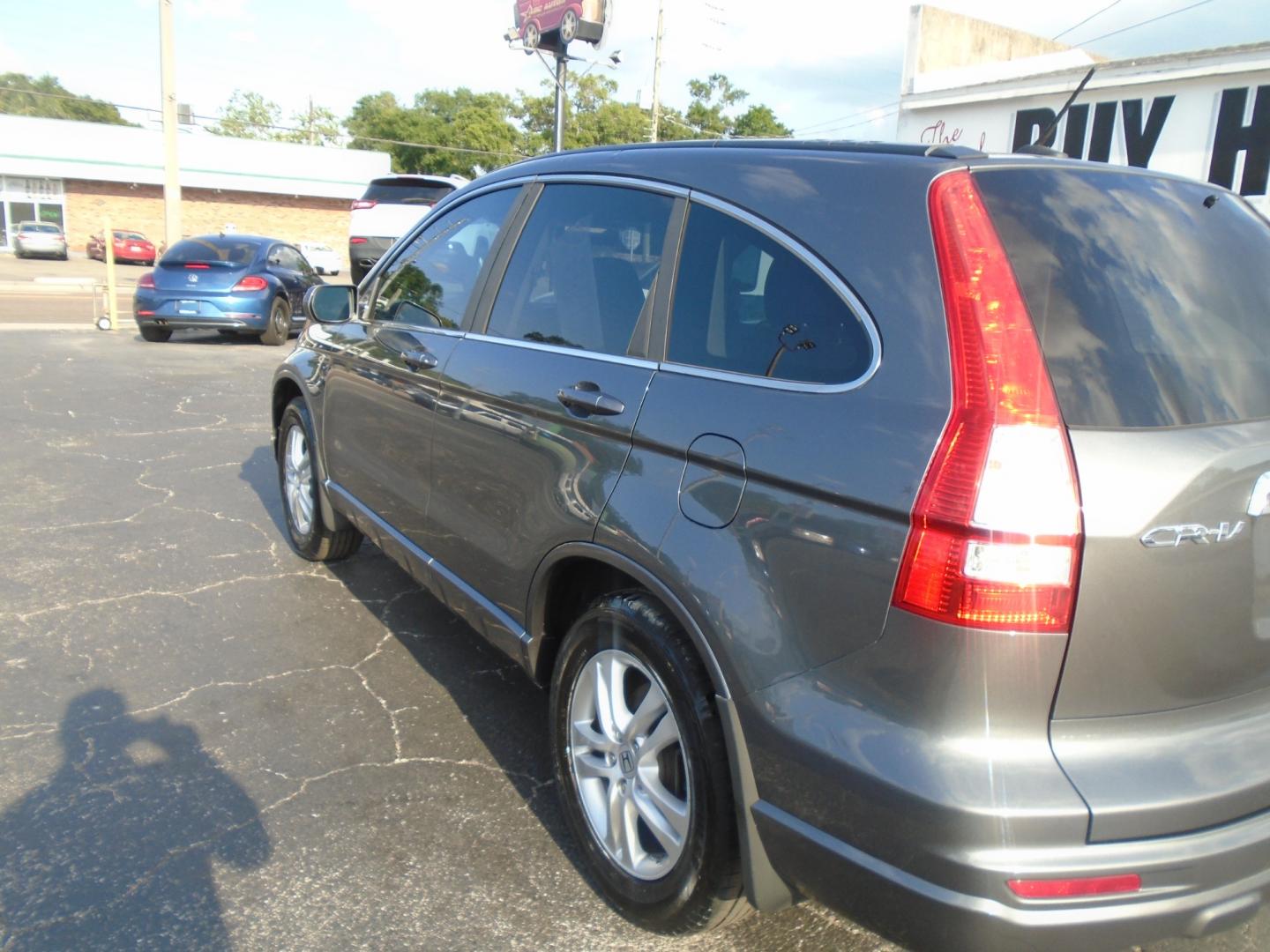 2011 Honda CR-V (5J6RE3H74BL) , located at 6112 N Florida Avenue, Tampa, FL, 33604, (888) 521-5131, 27.954929, -82.459534 - Photo#4